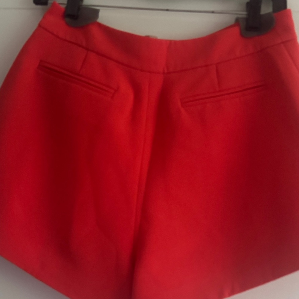 Shop Alexis - Picture 4 of 6
